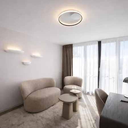 Visionapartments Leonhardstrasse - Self Check-in Apart-hotel Zurique