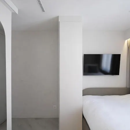 Visionapartments Leonhardstrasse - Self Check-in 3*
