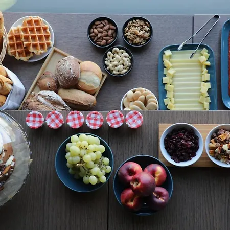 Visionapartments Leonhardstrasse - Contactless Check-in Апарт-отель